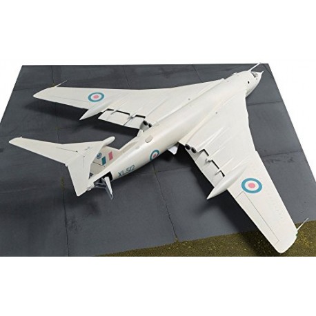 Airfix&nbsp;–&nbsp;a12008&nbsp;–&nbsp;Handley Page Victor B.2&nbsp;–&nbsp;Scale 1
