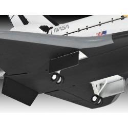 Revell 04544 25.2 cm Space Shuttle Atlantis Model Kit