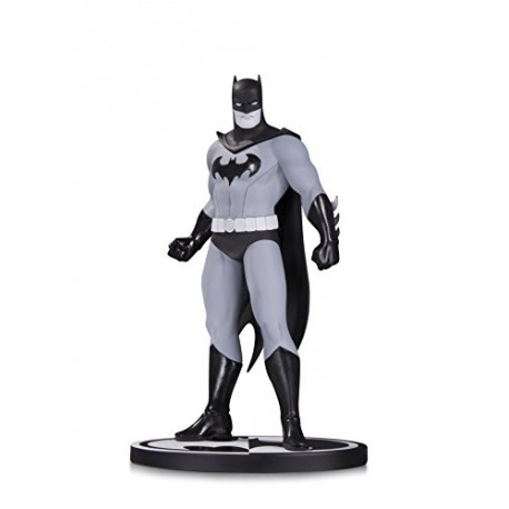 Batman APR170471 Statue By Amanda Conner