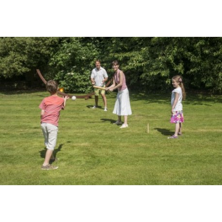 Traditional Garden Games Rounders Set In Canvas Carry Bag