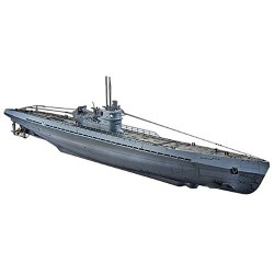 Revell Revell05114 106.3 cm German Submarine Type IX C Model Kit