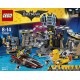 LEGO 70909 Batman Batcave Break