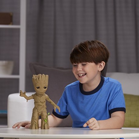 Guardians of the Galaxy Marvel Dancing Groot Figure