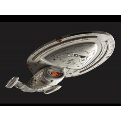 Revell Revell04801 51.4 cm U.S.S. Voyager Star Trek Model Kit
