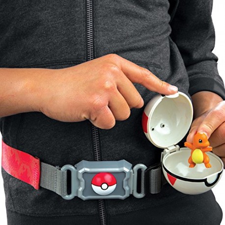 Pokemon Clip N Carry Belt Fire Type Role Play Set with Charmander Action Figure