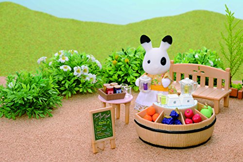Sylvanian Families Juice Bar and Figure