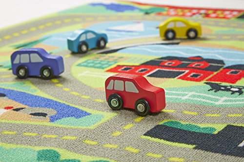 Melissa & Doug Round the Town Road Rug and Car Activity Play Set With 4 Wooden Cars (99 x 91.5 cm)