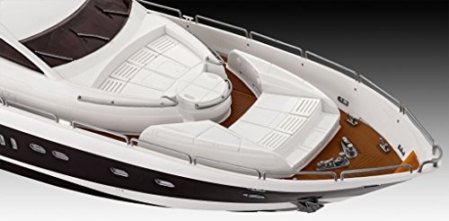 Revell 05145 44.4 cm Luxury Yacht Model Kit