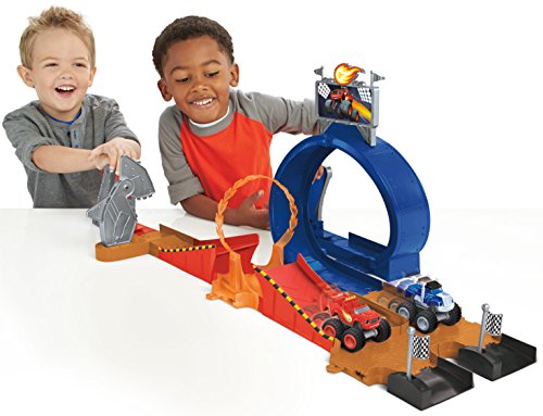 Blaze and the Monster Machines CGC92 Monster Dome Playset