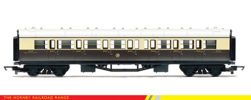 Hornby 00 Gauge RailRoad GWR Composite Coach Model
