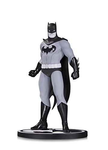 Batman APR170471 Statue By Amanda Conner