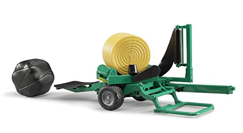 Bruder 02122 Bale Wrapper with Ockery and Black Round Bales