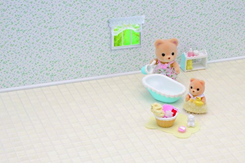 Sylvanian Families Baby Bath Time