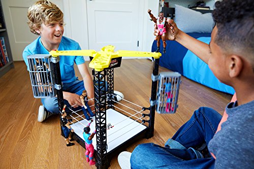 WWE FFH41 Tough Talkers Championship Takedown Ring Playset